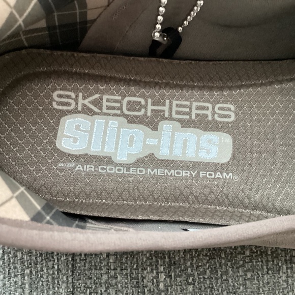 Skechers Women's Slip-Ins: On-the-GO Flex - Verona Slip-On Casual Walking Sneake - Picture 7 of 11